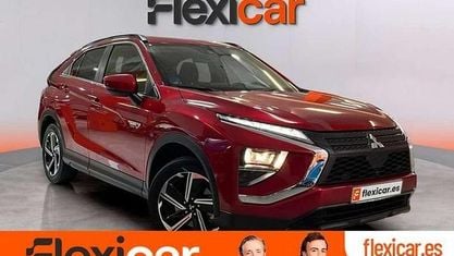 Usado Mitsubishi Eclipse Cross 188 CV (138 kW) 2022 Rojo SUV