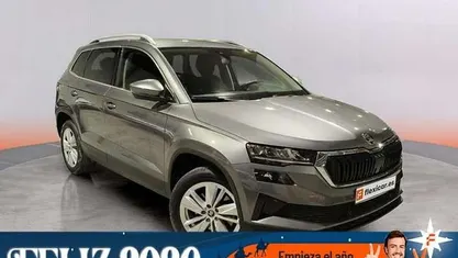 Usado 2025 Skoda Karoq Selection SUV | 26.390 € (Precio justo)