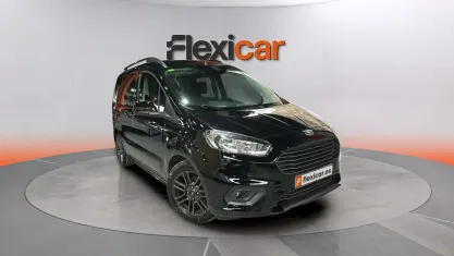 Usado Ford Tourneo Courier Sport 100 CV (73 kW) 2019 Negro Monovolumen