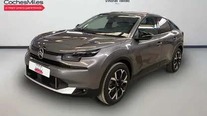 Gris Nuevo 2025 Citroën C4 Berlina | 23.990 € (Precio justo)