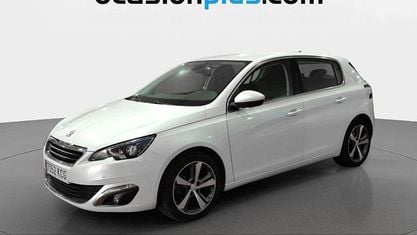Usado Peugeot 308 Allure 120 CV (88 kW) 2017 Blanco Utilitario