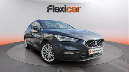 Käytetty Seat Leon Reference 90 HP (66 kW) 2021 Harmaa Viistoperä