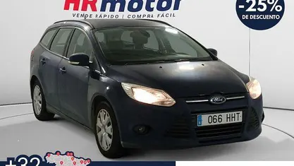 Käytetty Ford Focus Trend 115 HP (84 kW) 2011 Sininen