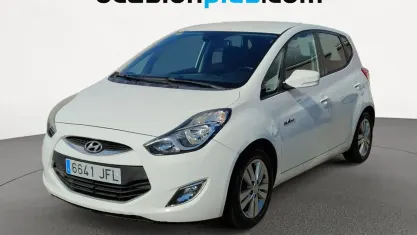 Usado Hyundai ix20 116 CV (85 kW) 2015 Blanco Utilitario