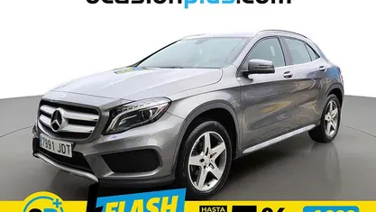 Usado 2015 Mercedes GLA200 AMG line SUV | 18.900 € (Precio justo)