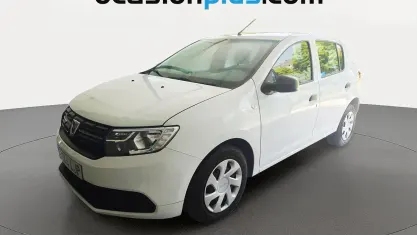 Usado Dacia Sandero Essentiel 75 CV (55 kW) 2020 Blanco Utilitario