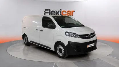Usado Opel Vivaro 102 CV (75 kW) 2021 Blanco Monovolumen