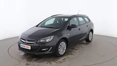 Usado 2013 Opel Astra Selective Familiar | 8799 € (Precio justo)