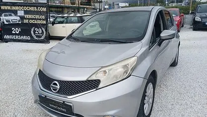 Usado Nissan Note Acenta 80 CV (58 kW) 2014 Gris Utilitario