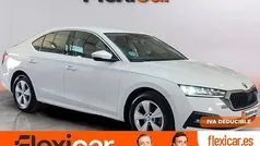 Usado 2021 Skoda Octavia Ambition Berlina | 18.790 € (Precio justo)
