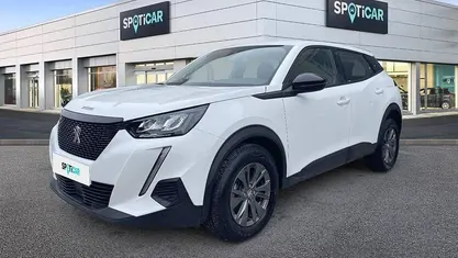 Blanco Usado 2022 Peugeot 2008 Active SUV | 15.000 € (Precio justo)