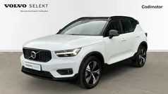 Blanco Usado 2022 Volvo XC40 R-Design SUV | 38.990 € (Precio justo)