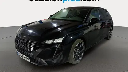 Usado Peugeot 308 Allure 131 CV (96 kW) 2024 Negro Utilitario