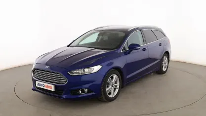 Usado Ford Mondeo Titanium 160 CV (117 kW) 2016 Azul Familiar