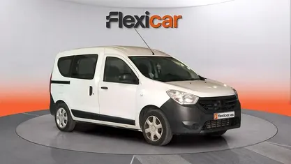 Usado Dacia Dokker Ambiance 75 CV (55 kW) 2017 Blanco Monovolumen