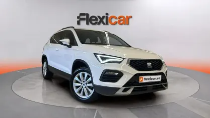Usado Seat Ateca Style 150 CV (110 kW) 2023 Blanco SUV