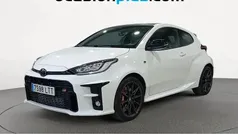 Blanco Usado 2021 Toyota Yaris Utilitario | 30.410 € (Buen precio)