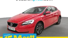 Rojo Usado 2017 Volvo V40 Momentum Familiar | 13.990 € (Precio justo)