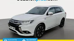 Blanco Usado 2016 Mitsubishi Outlander P-HEV SUV | 14.670 € (Precio justo)