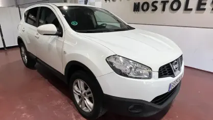 Usado Nissan Qashqai Premium Edition 140 CV (102 kW) 2012 Blanco SUV