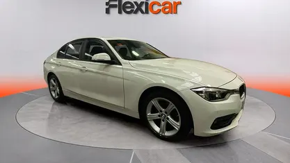 Usado BMW 318 150 CV (110 kW) 2016 Blanco Berlina