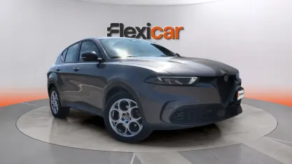 Usado Alfa Romeo Tonale Sprint 131 CV (96 kW) 2023 Gris SUV