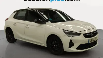 Usado Opel Corsa GS Line 100 CV (73 kW) 2021 Blanco Utilitario
