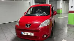 Rojo Usado 2011 Peugeot Partner Monovolumen | 6800 €