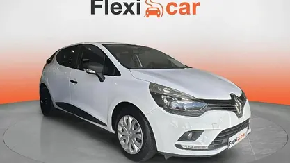 Begagnad Renault Clio IV Business 75 HK (55 kW) 2017 Vit Sedan