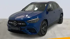 Azul Usado 2024 Mercedes GLA200 AMG line SUV | 44.300 € (Precio justo)