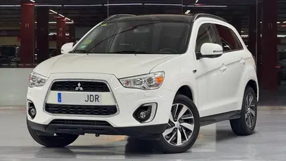 Usado Mitsubishi ASX Motion 116 CV (85 kW) 2015 Blanco SUV