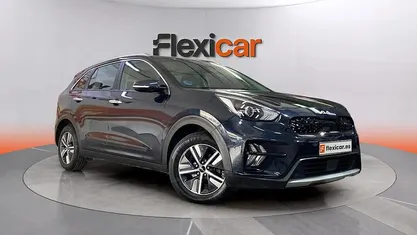 Usado Kia Niro 141 CV (103 kW) 2022 Azul SUV