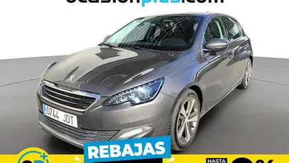 Usado 2015 Peugeot 308 Allure Utilitario | 6890 € (Buen precio)