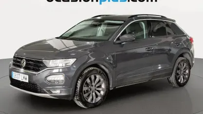 Usado VW T-Roc Advance 110 CV (80 kW) 2021 Gris SUV
