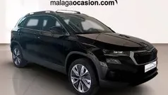 Negro Nuevo 2024 Skoda Karoq SUV | 28.490 € (Precio justo)