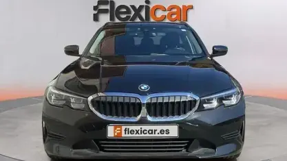 Usado BMW 320 190 CV (139 kW) 2019 Negro Familiar