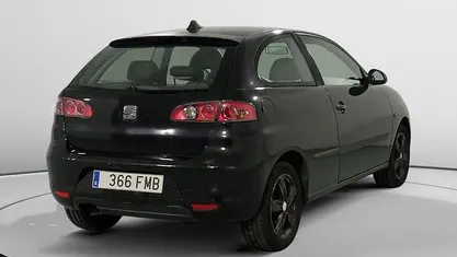 Usado Seat Ibiza Sport 106 CV (77 kW) 2007 Negro Utilitario
