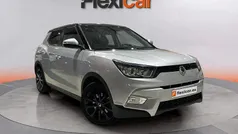 Gris Usado 2016 Ssangyong Tivoli Limited SUV | 8790 € (Precio justo)