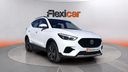 Usado MG ZS Comfort 116 CV (85 kW) 2025 Blanco SUV