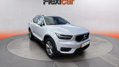 Begagnad Volvo XC40 Inscription 156 HK (114 kW) 2018 Vit SUV