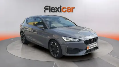 Usado Cupra Leon 150 CV (110 kW) 2023 Gris Berlina