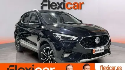 Käytetty MG ZS Luxury 111 HP (81 kW) 2023 Musta Katumaasturi