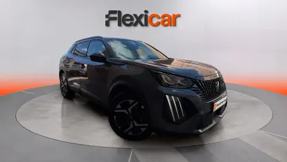 Usado Peugeot 2008 Allure 131 CV (96 kW) 2024 Gris SUV