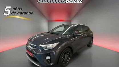 Gris Usado 2020 Kia Stonic SUV | 15.990 € (Precio justo)