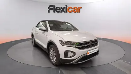 Usado VW T-Roc Cabriolet Style 110 CV (80 kW) 2022 Blanco Descapotable