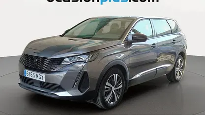 Usado Peugeot 5008 Allure 131 CV (96 kW) 2023 Gris SUV