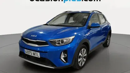 Usado Kia Stonic 101 CV (74 kW) 2024 Azul SUV