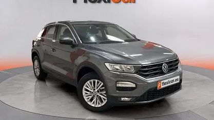 Usado VW T-Roc Advance 150 CV (110 kW) 2021 Gris SUV