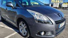 Usado 2011 Peugeot 5008 Active Monovolumen | 3950 € (Buen precio)