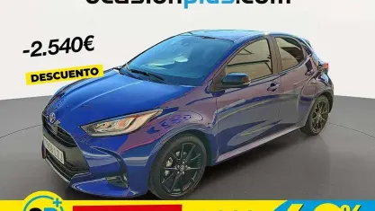 Usado Toyota Yaris Style 116 CV (85 kW) 2022 Azul Utilitario